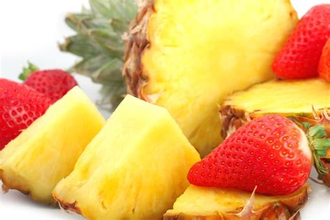 Pineapple strawberry. Things To Know About Pineapple strawberry. 